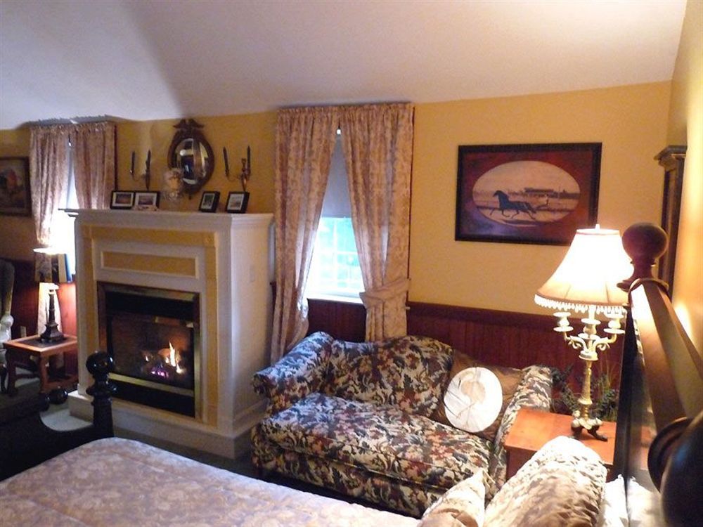 וולס Holiday Guest House Bed & Breakfast מראה חיצוני תמונה