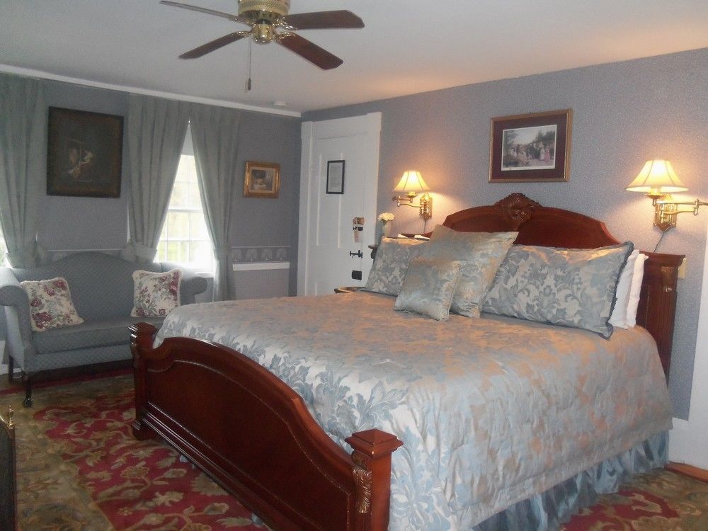 וולס Holiday Guest House Bed & Breakfast מראה חיצוני תמונה