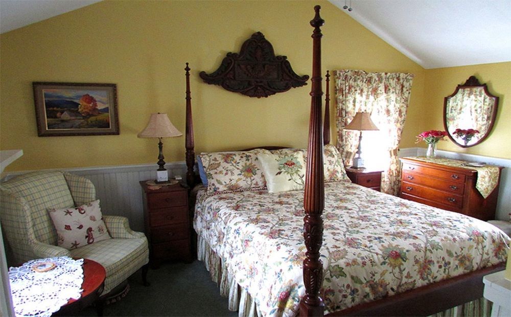 וולס Holiday Guest House Bed & Breakfast מראה חיצוני תמונה