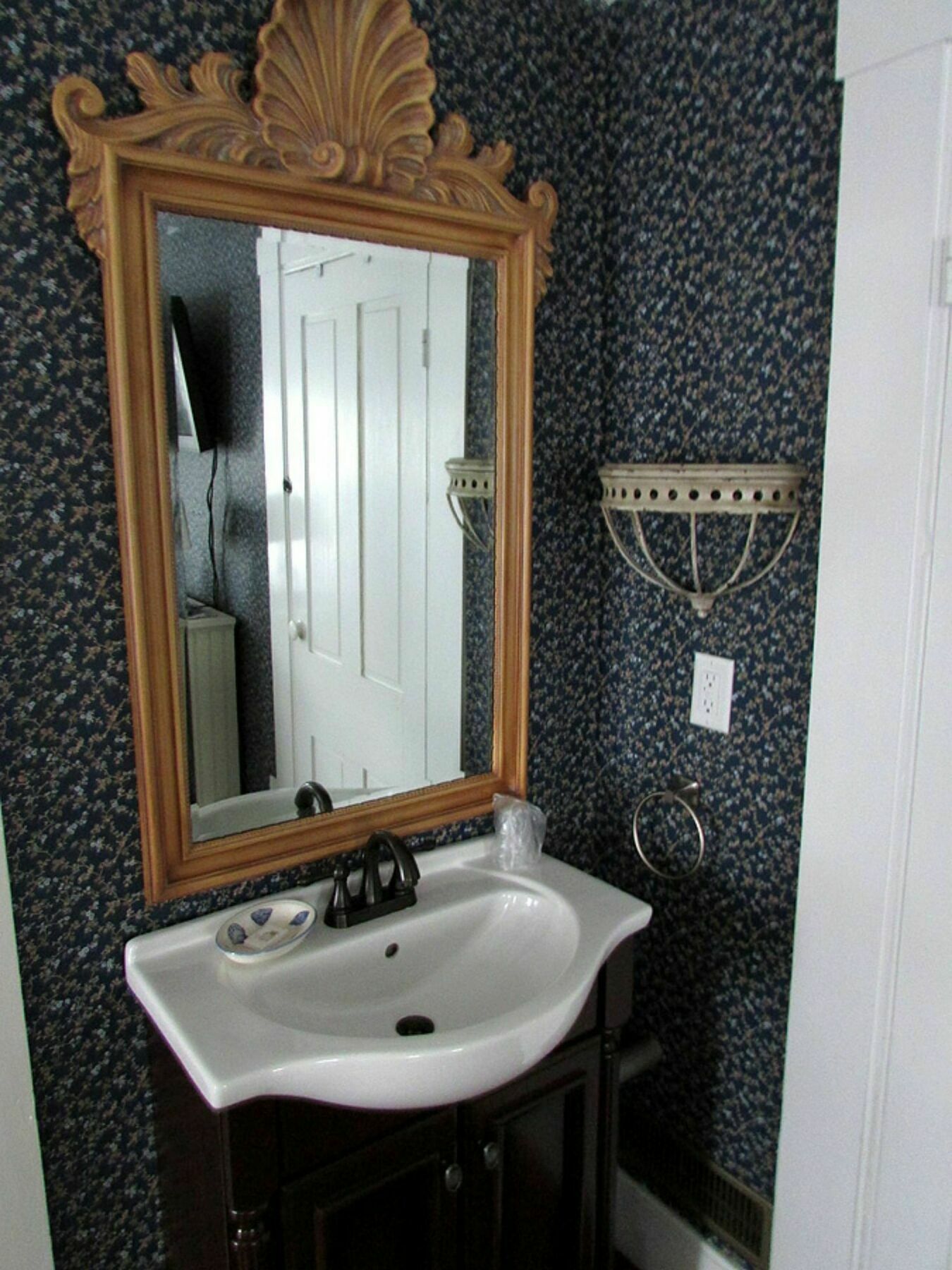 וולס Holiday Guest House Bed & Breakfast מראה חיצוני תמונה